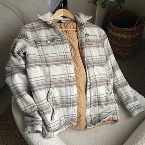 Cozy Patagonia insulated  flannel jacket